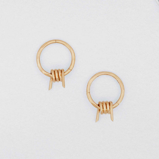 barb wire 9CT gold sleeper earring 