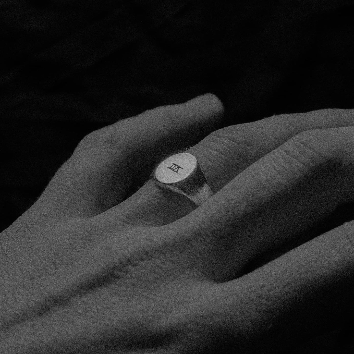 Seven XII Signet Ring In 925 Sterling Silver