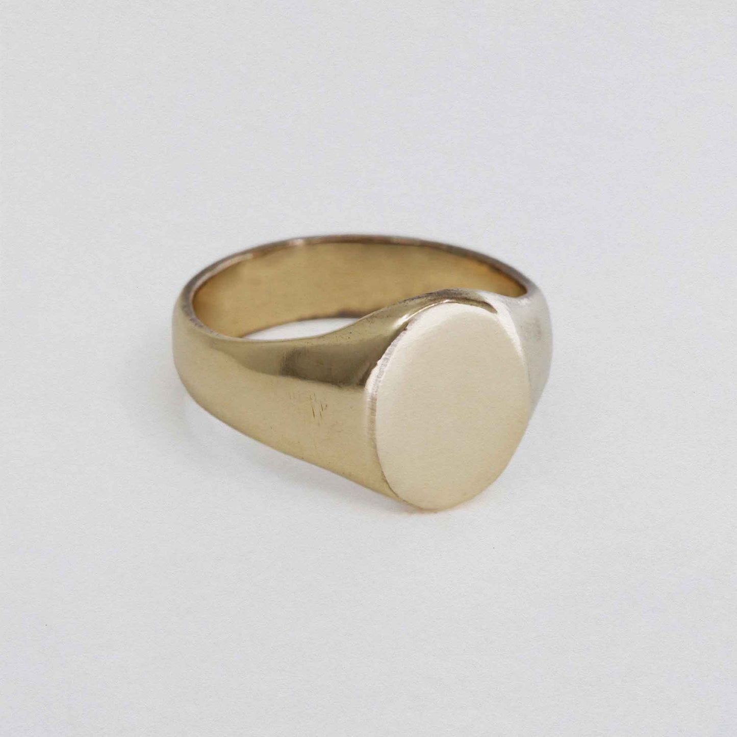 Oval Signet Ring In 9CT Gold