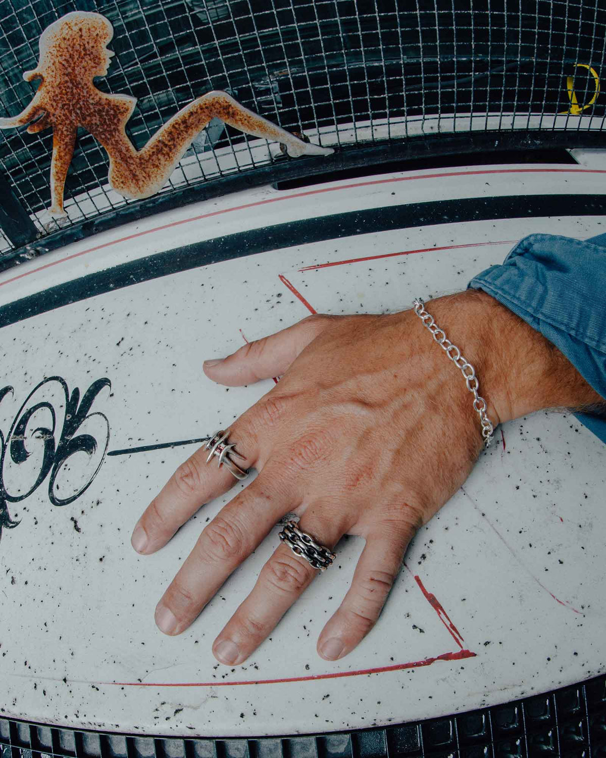 Close-up of the Chain Stack ring worn on the hand