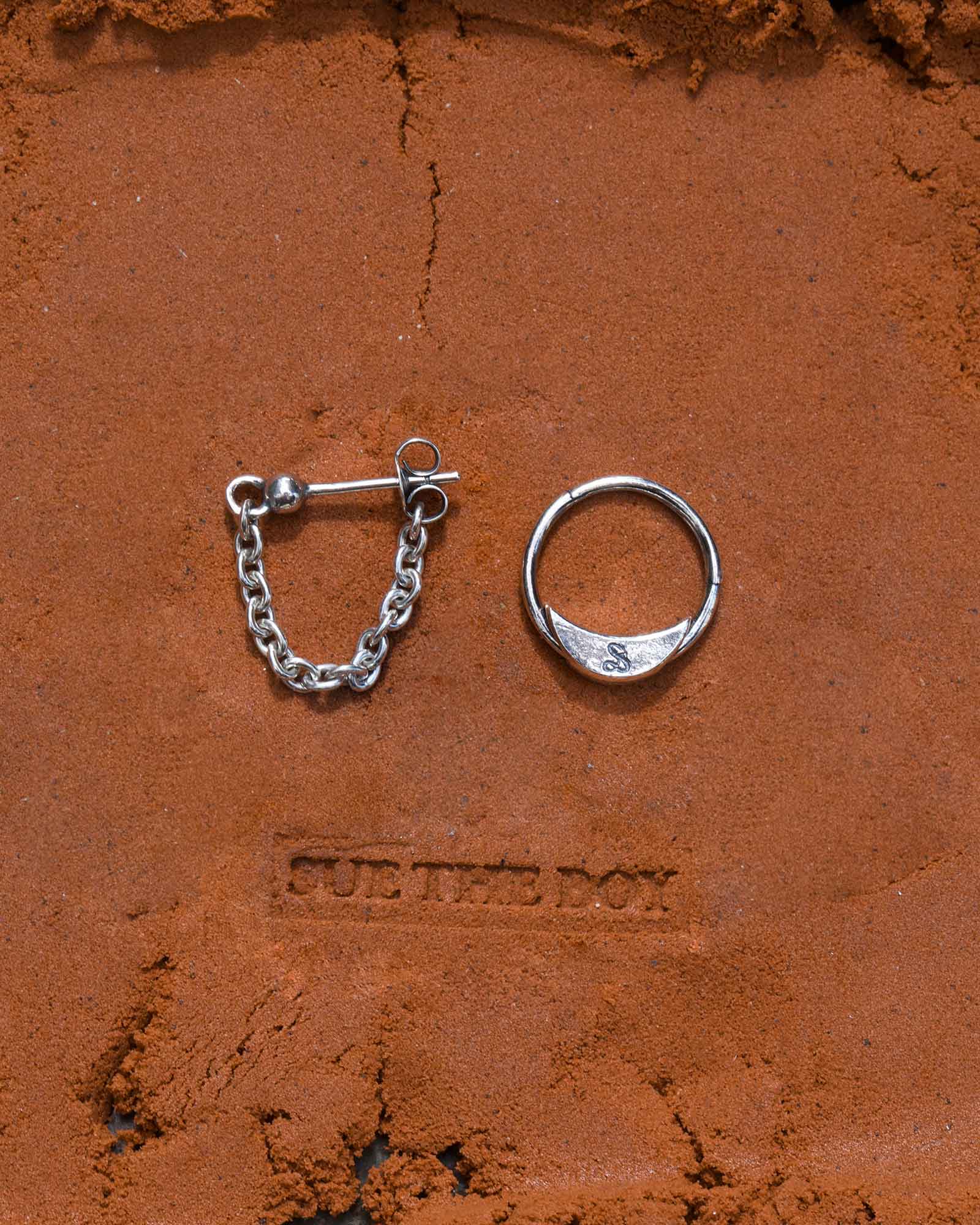Loose Chain Earring