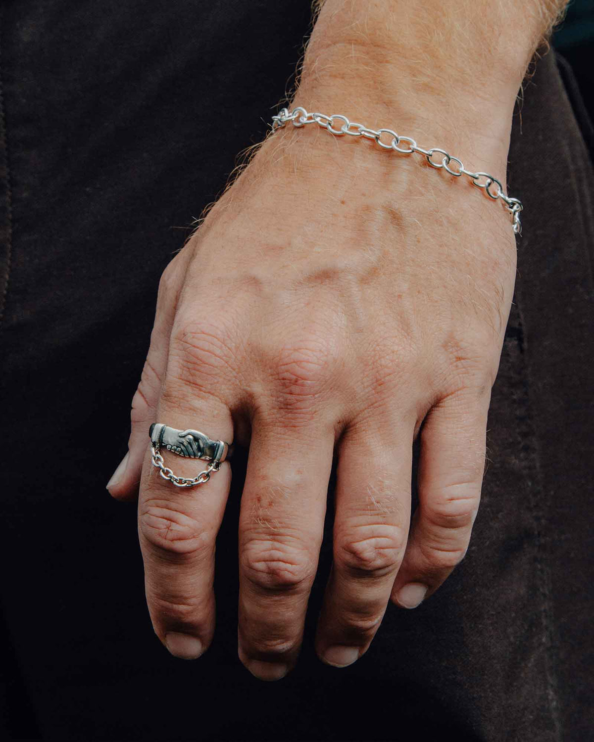 Loose Ends ring detail shot