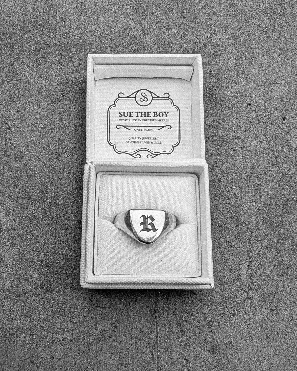 Suffield Rings Rounded Shield Signet Ring | 925 Silver | Sue The Boy Jewellery – Sue ...