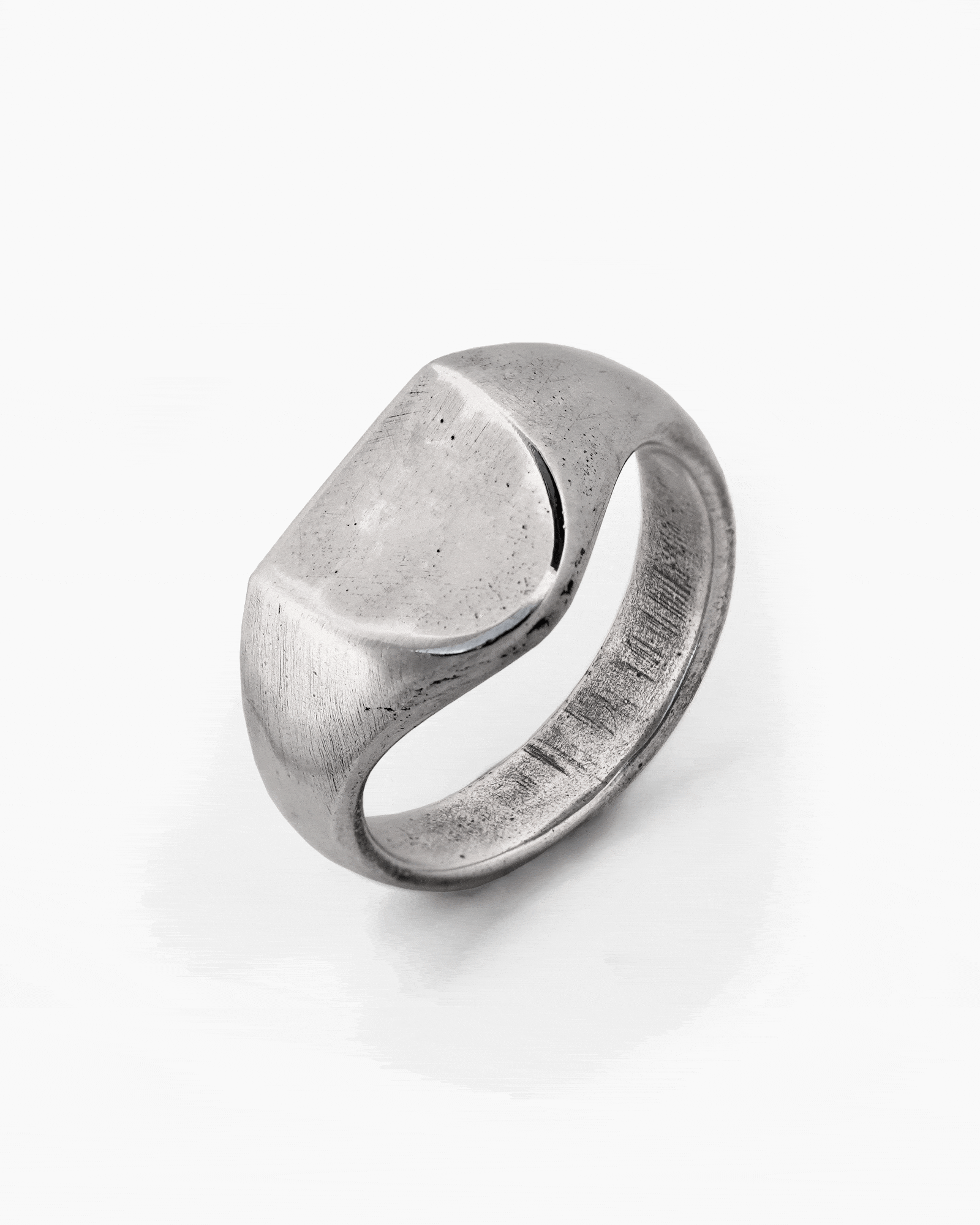 Rounded Shield Signet Ring