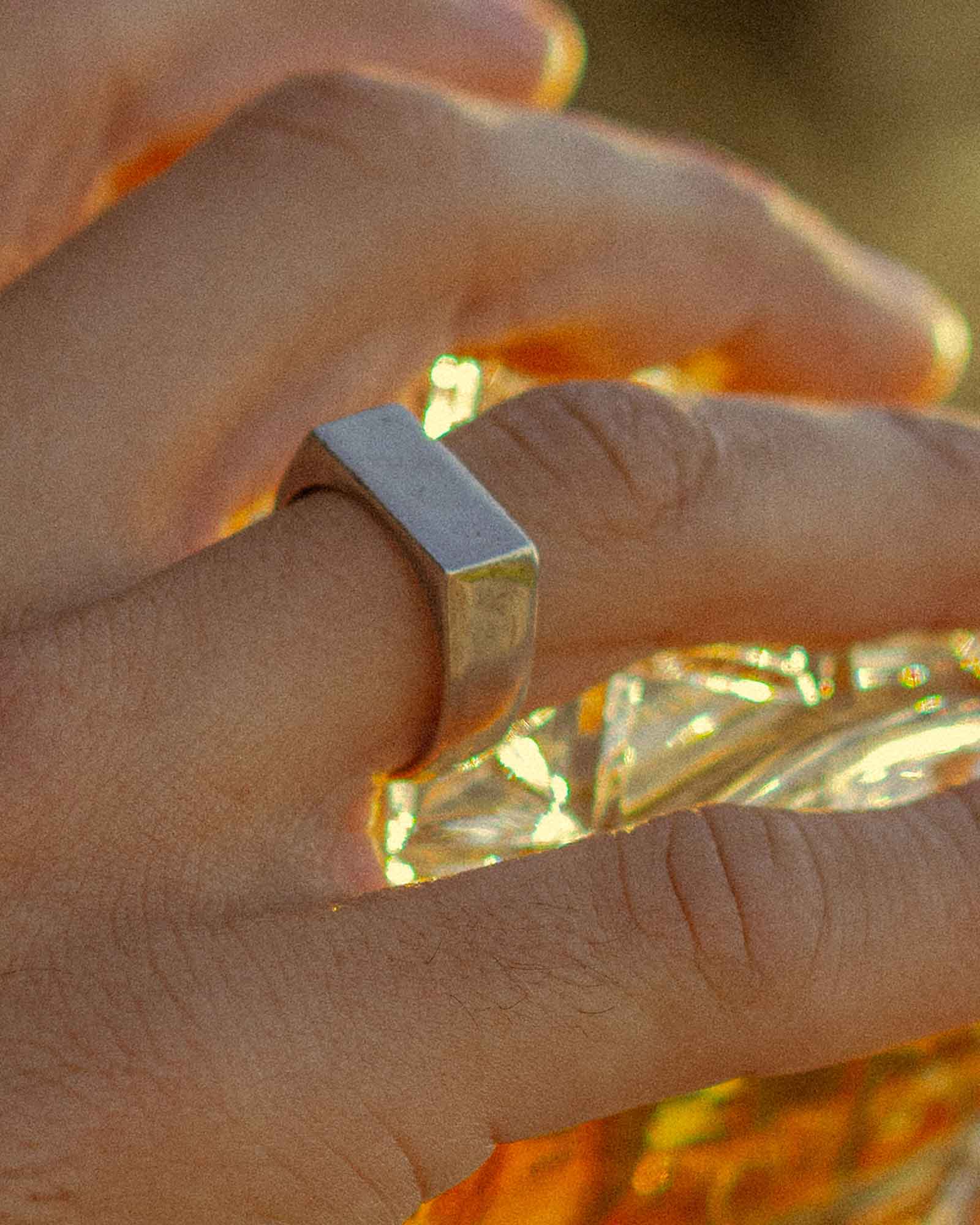 Wide Rectangle Signet