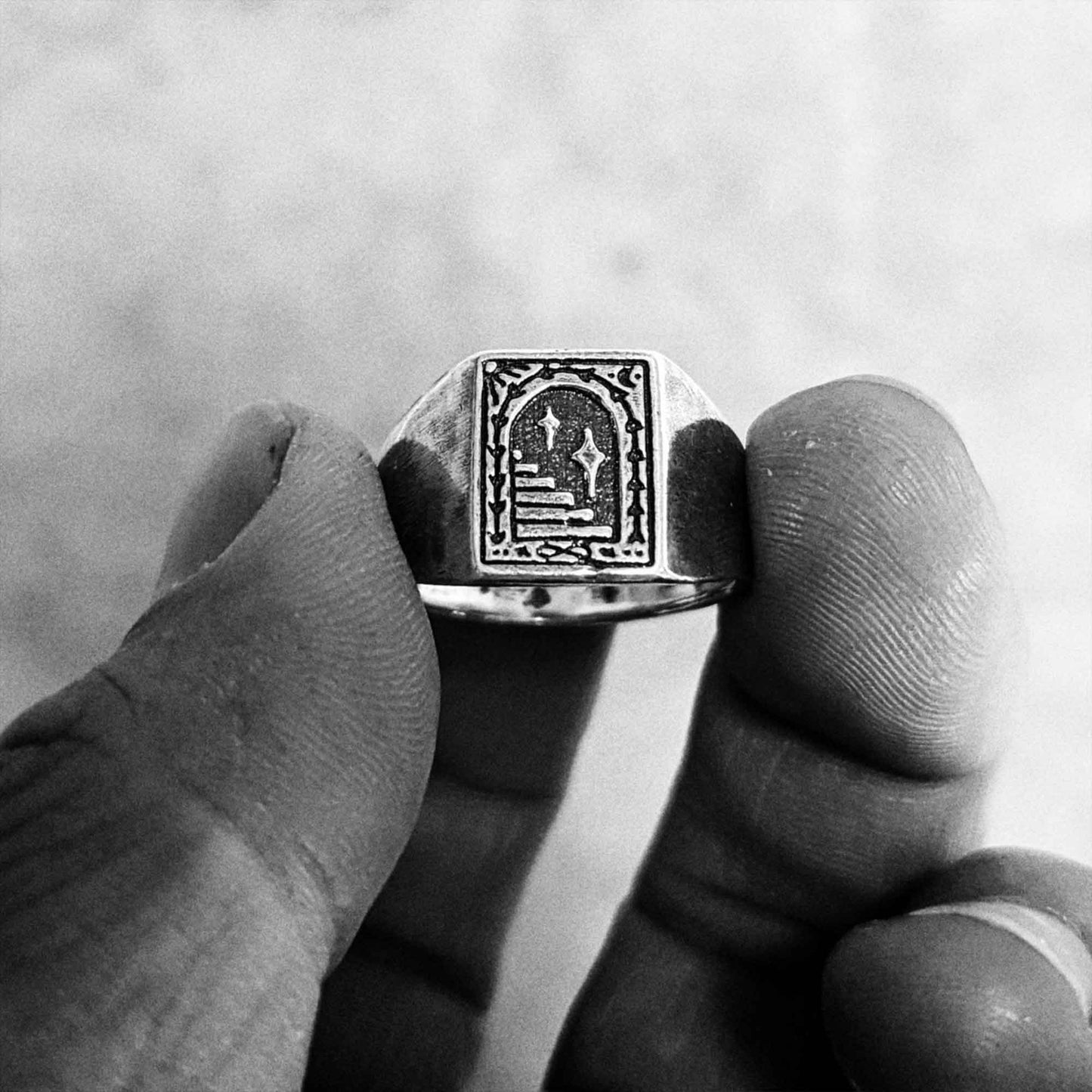 Portal Signet Ring In 925 Sterling Silver