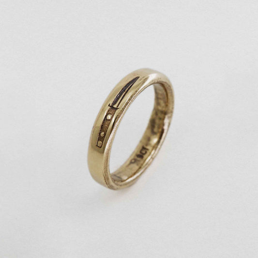 Dagger Engraved On 9ct Gold Ring
