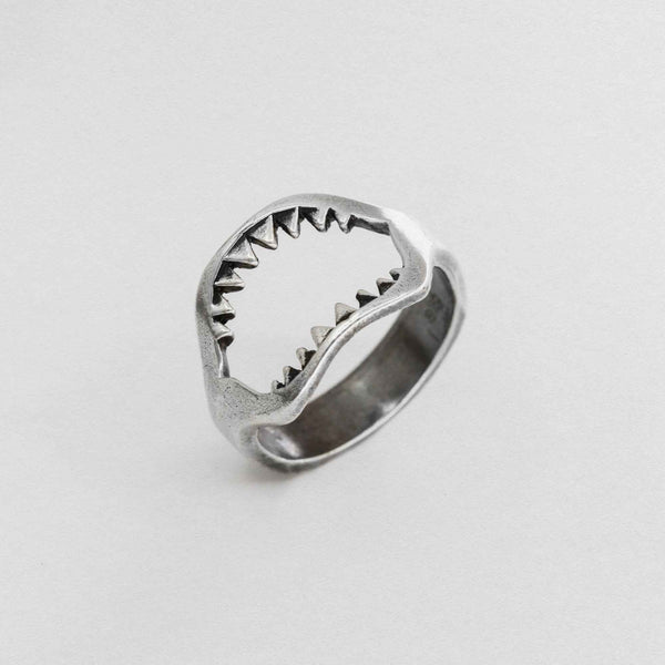 Shark Jaw Ring In 925 Sterling Silver